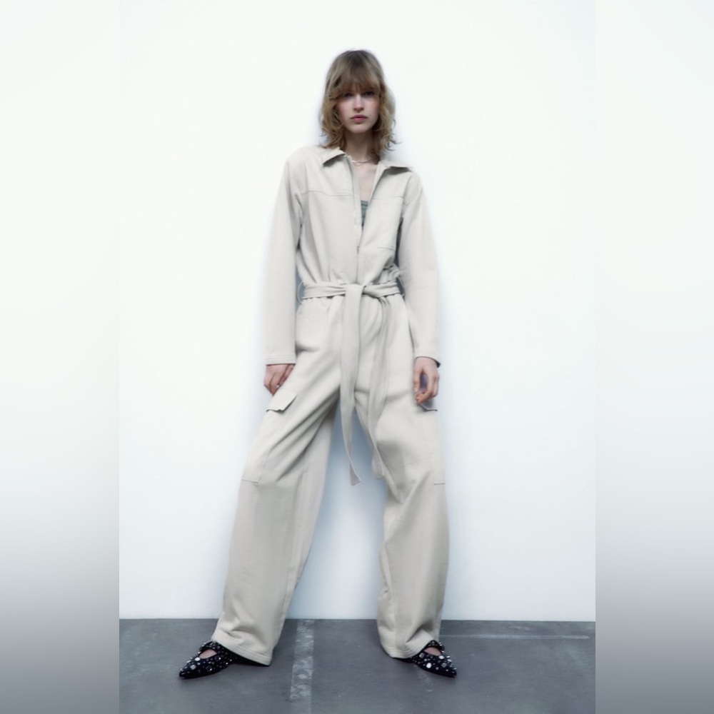 NWT ZARA JUMPSUIT WITH POCKETS